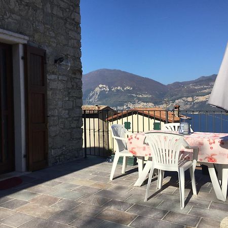 Casa Mary Διαμέρισμα Brenzone sul Garda Εξωτερικό φωτογραφία