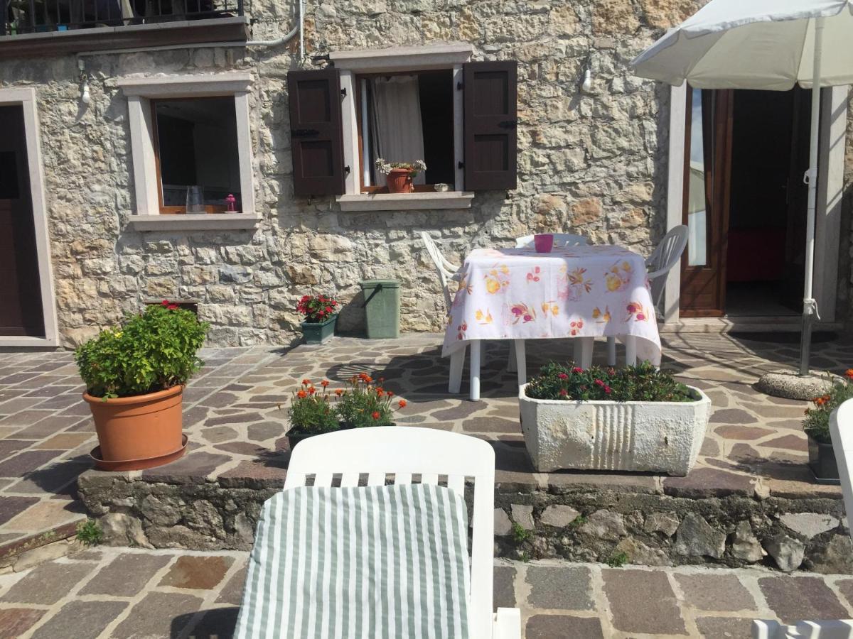 Casa Mary Διαμέρισμα Brenzone sul Garda Εξωτερικό φωτογραφία