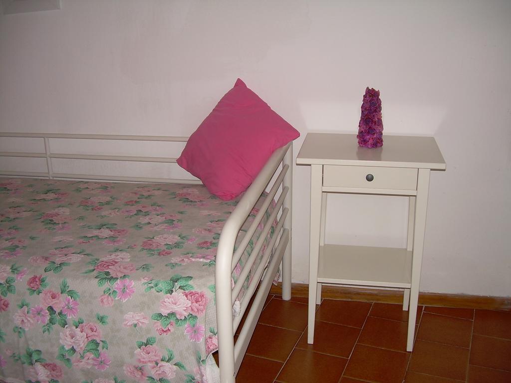 Casa Mary Διαμέρισμα Brenzone sul Garda Δωμάτιο φωτογραφία