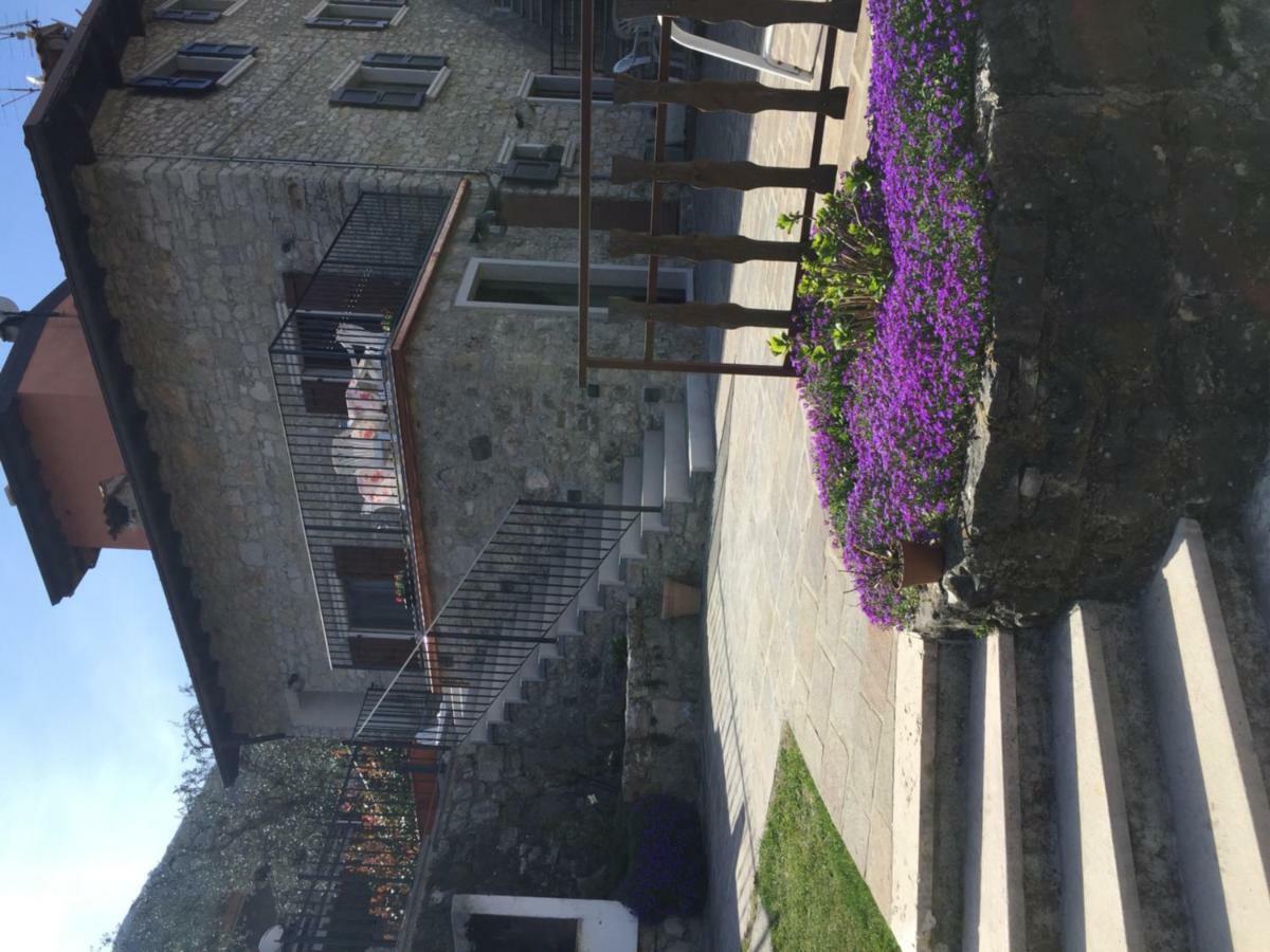 Casa Mary Διαμέρισμα Brenzone sul Garda Εξωτερικό φωτογραφία